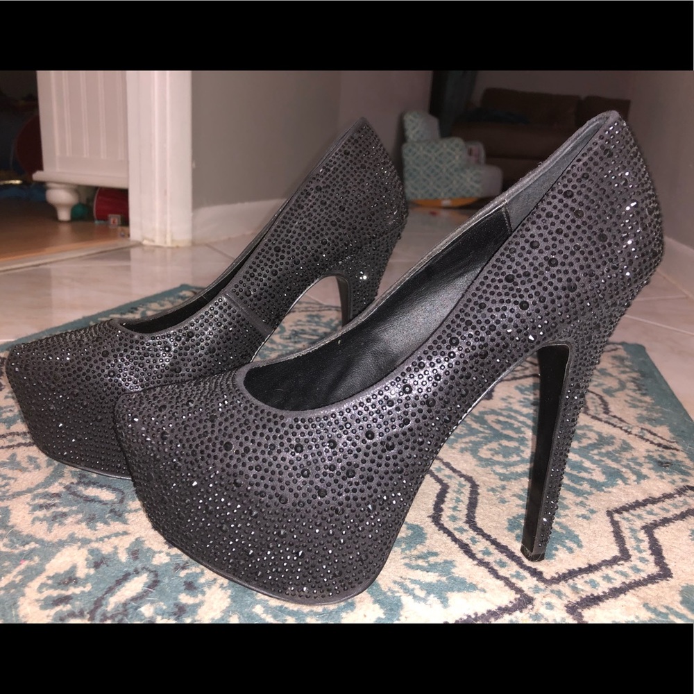 Steve Madden heels
